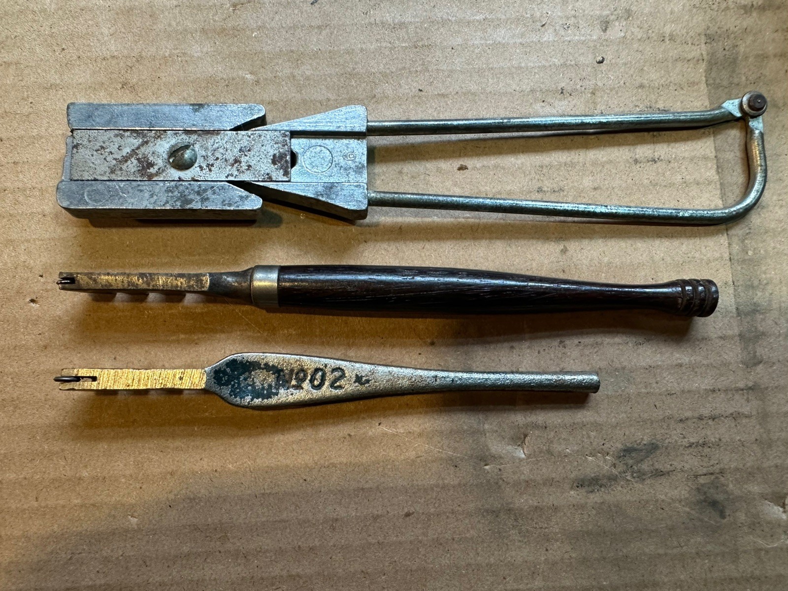 Vintage Apex Knife Sharpener-Glass Cutter Pat. #1749442, + 2- Glass Cutters