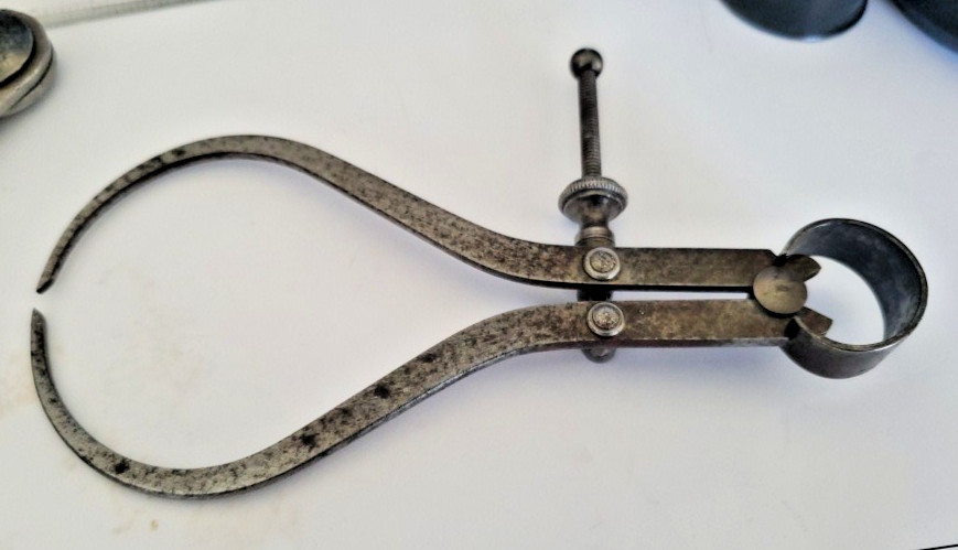 Vintage 1950s External Measuring Calipers Spring Screw Adjustable Moore & Wright