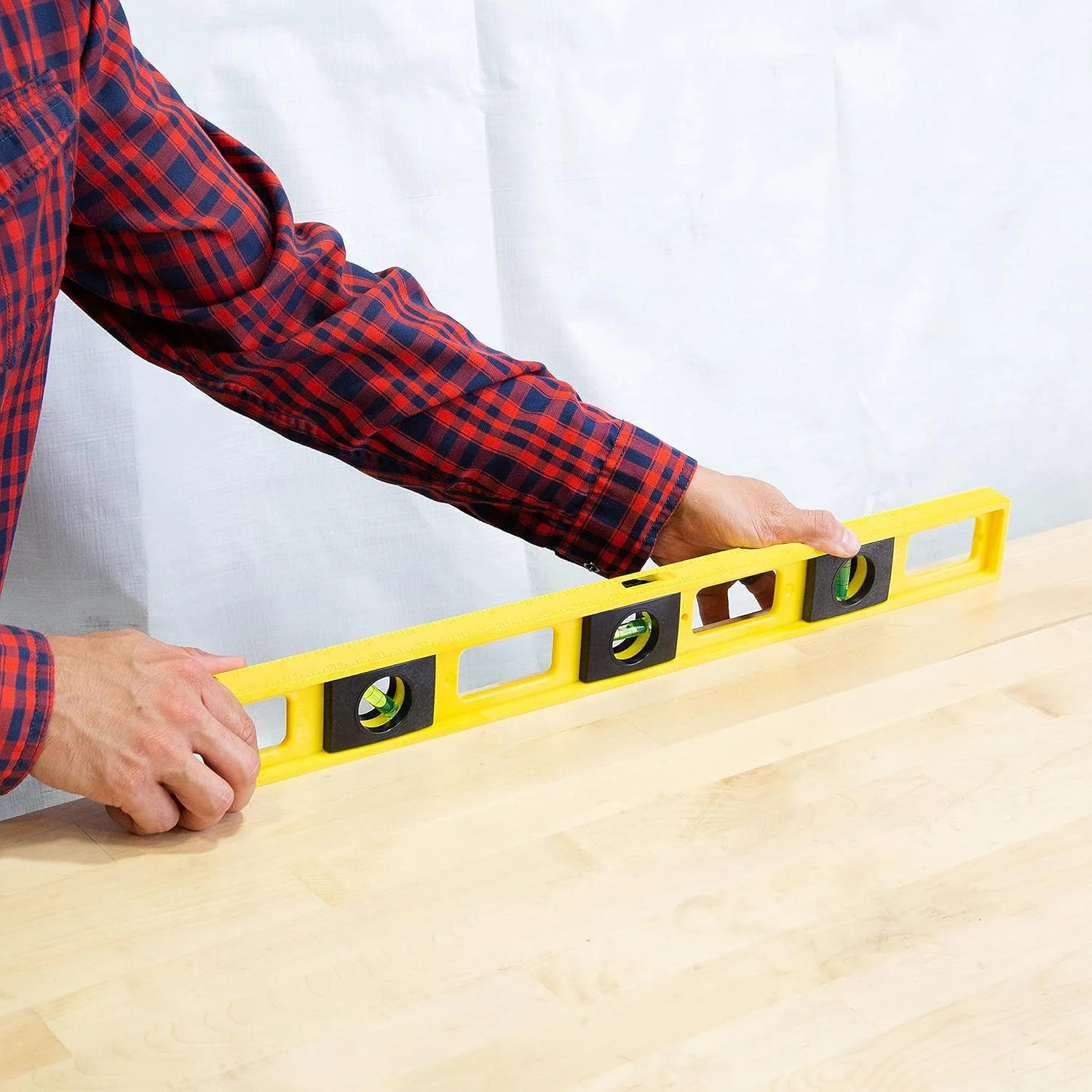 Polystyrene 2 Ft Level, 24 Inch Level Made in USA, Won’t Scratch Surfaces