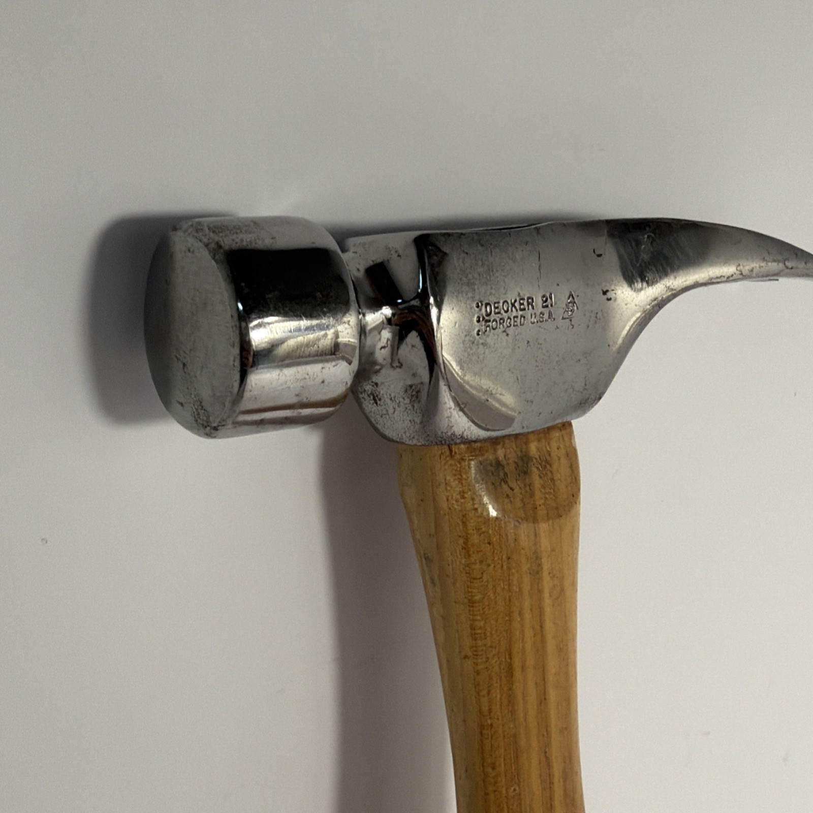 Hart – The Decker 21 California Framer Smooth Framing Hammer Original Handle