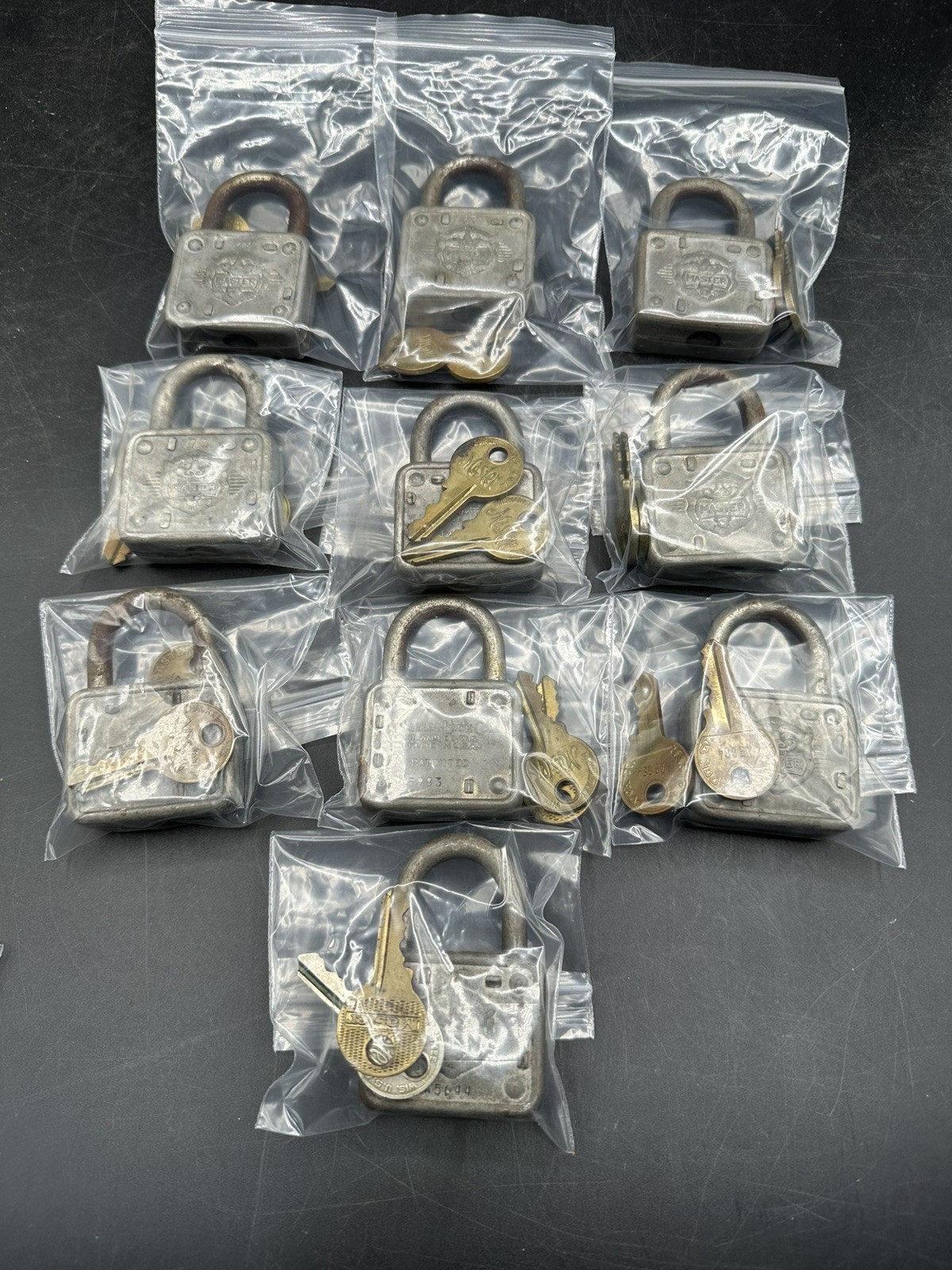 Lot of 10 Vintage Master Lock Co. #77 Lion Head Padlocks 2 Keys Each All Work