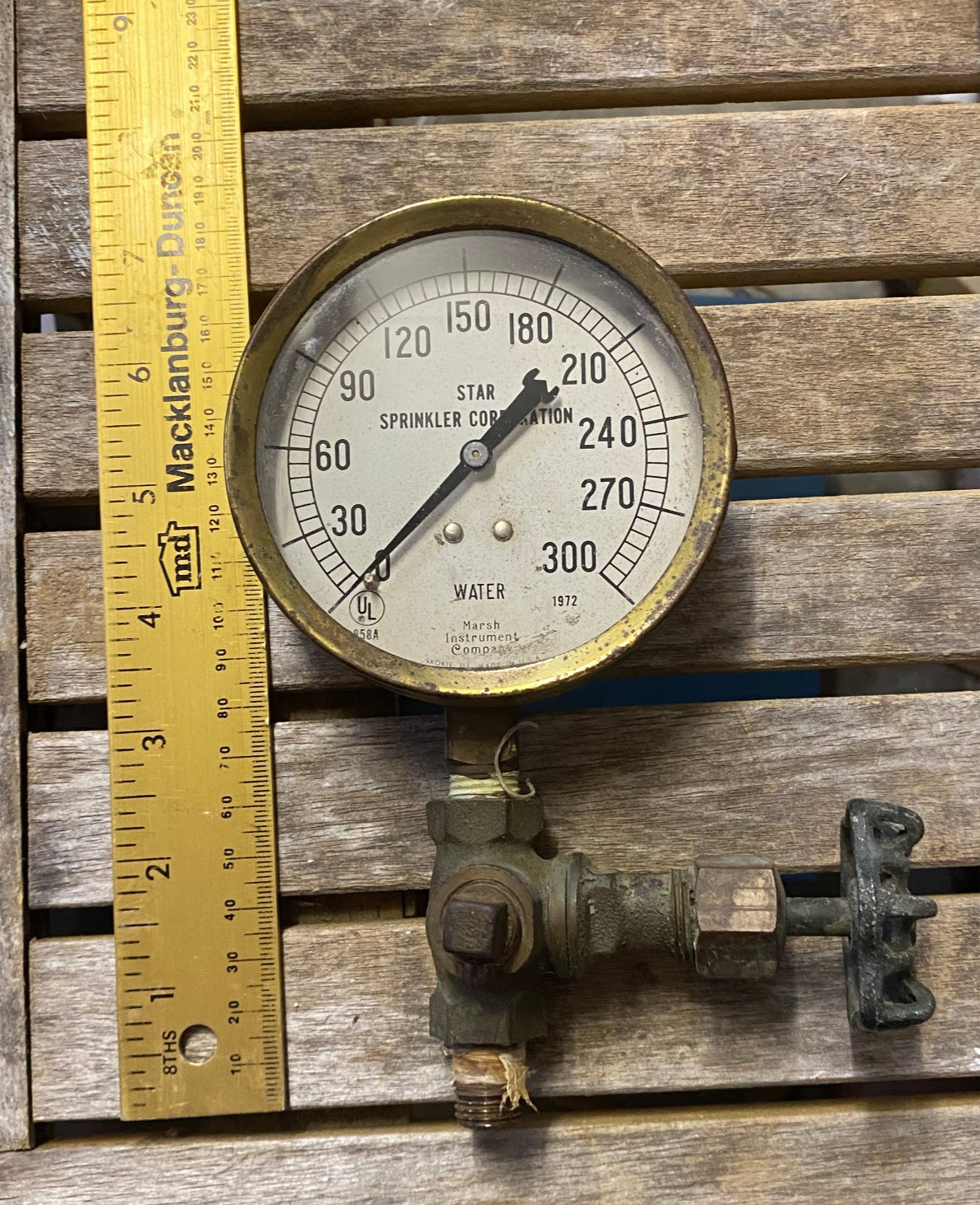 Star Sprinkler Corp Water Gauge w/ Valve 1972 Marsh Instrument Co 300 psi works