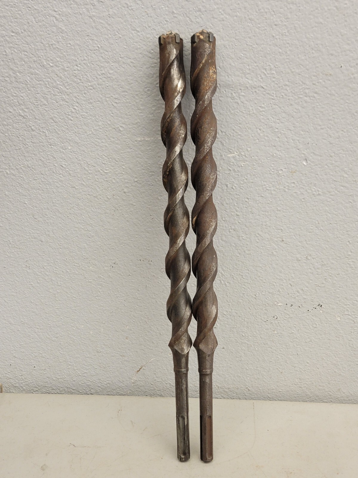 Lot of 2 1 inch ANSI 22″ LONG MASONARY DRILL BITS No Brand