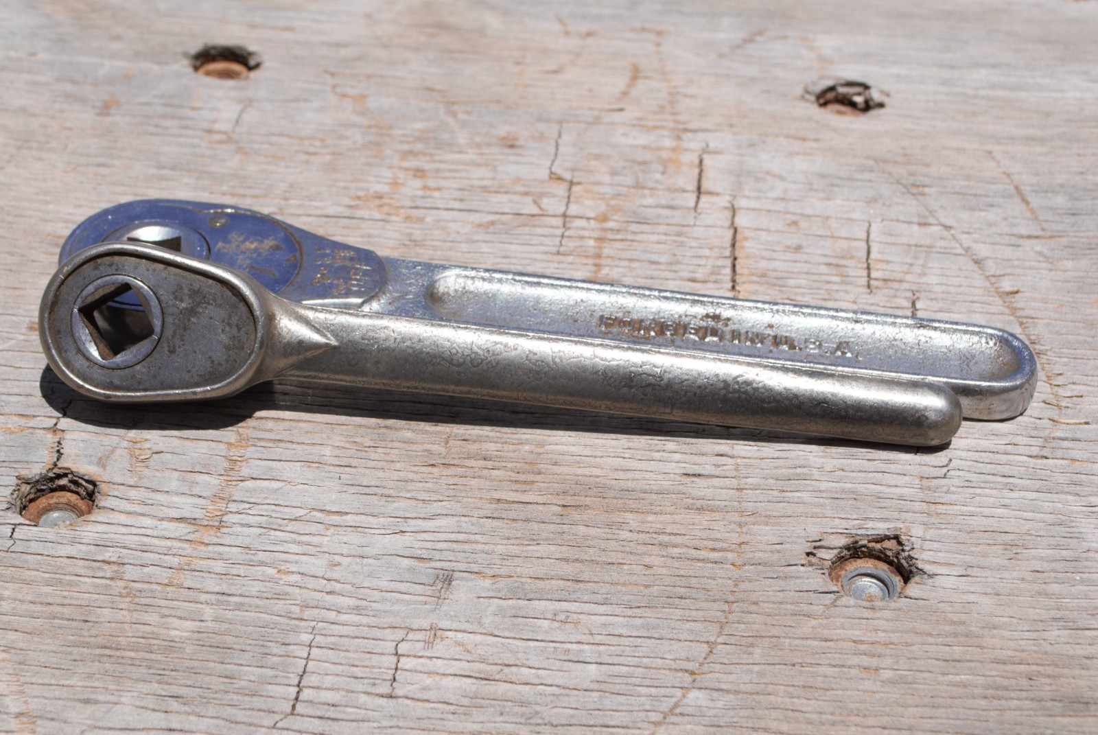 Armstrong female 3/8″ drive flat ratchet plus another unmarked ratchet