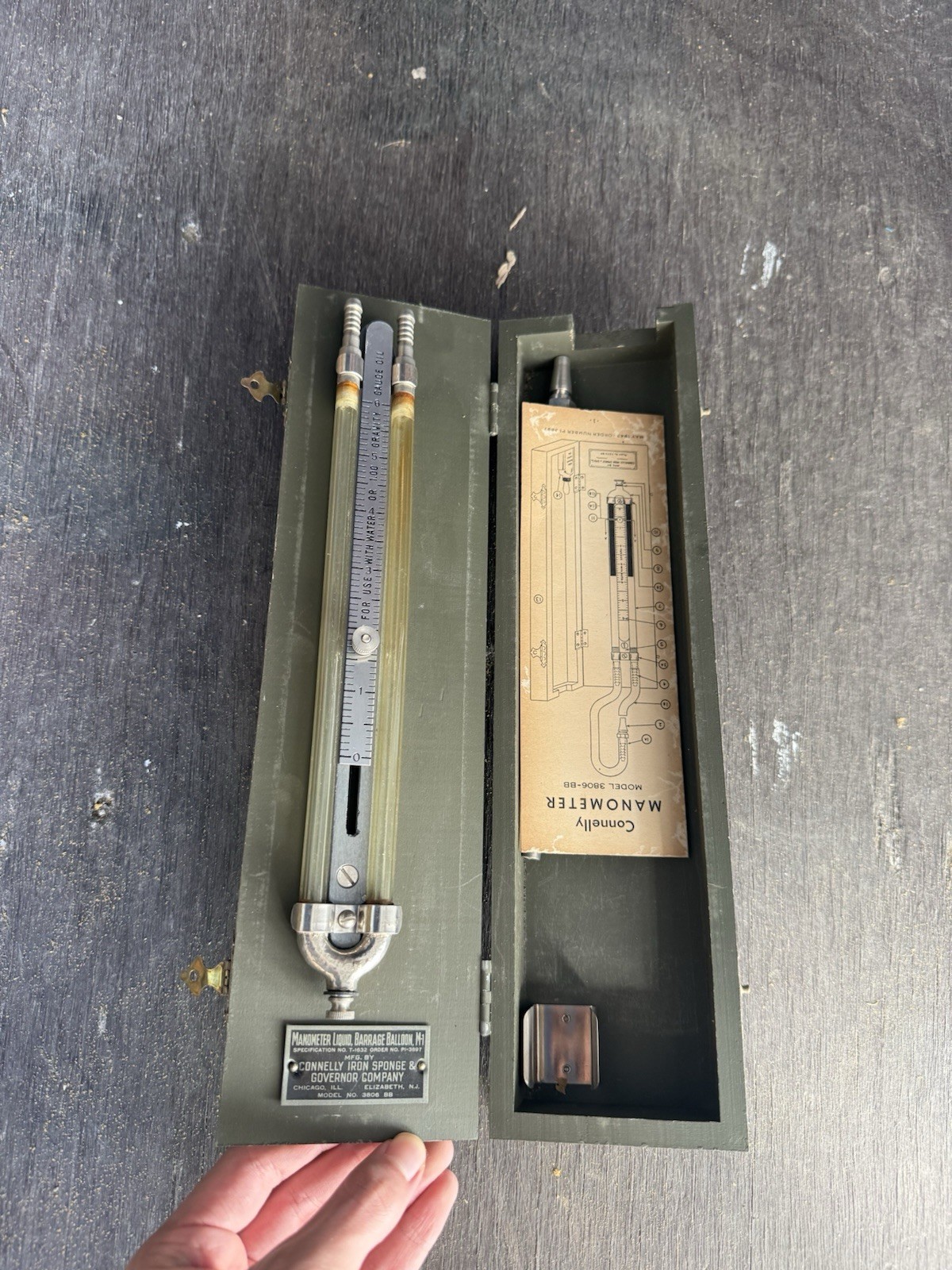 Vintage Connelly Manometer Model 3906-BB Gas Pressure Gauge U-Tube Box Manual