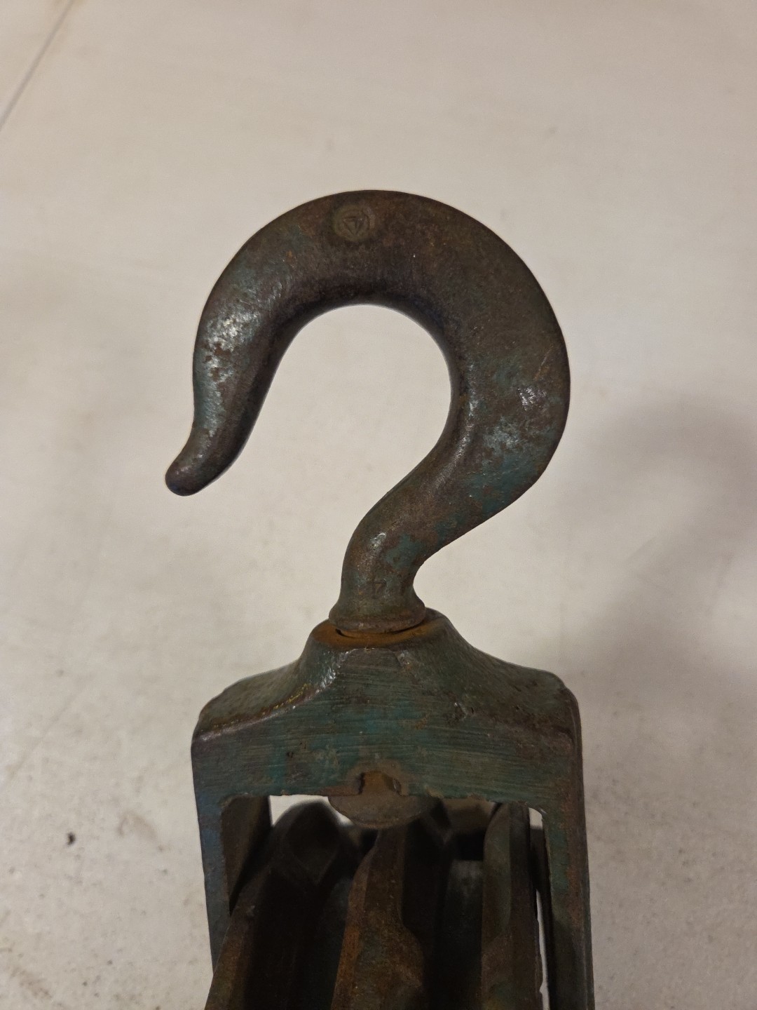 Vintage Republic Steel Chain Division Seattle Pulley/Hoist 1/2 Ton Cast Iron USA