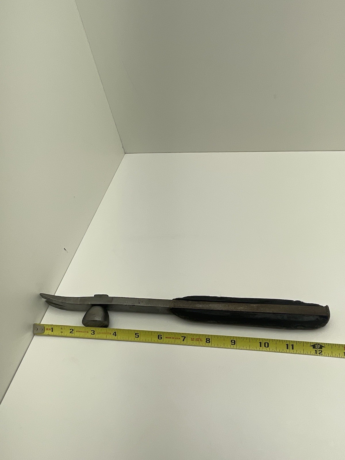 The Bridgeport Hdwe Mfg Co. No.121 Crate Multi-tool