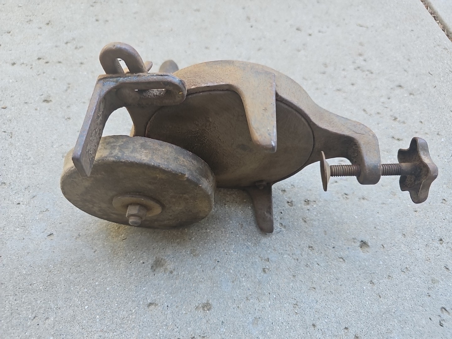 Vintage Grinding Wheel Sharpening Stone Tools Hand Crank