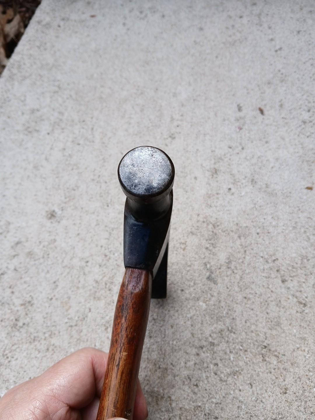 Original Vintage WWII Era Plumb 18 oz Curved Claw Hammer – Genuine Plumb (BC)