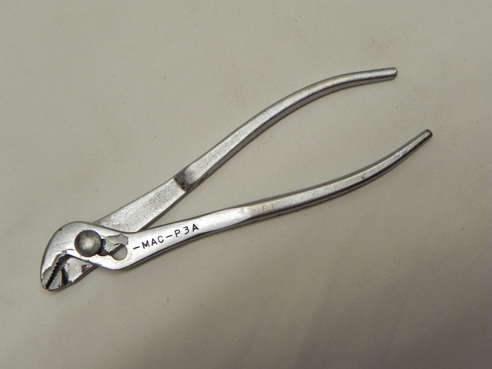 Vintage Mac Tools P3A Mini Slip Joint Pliers Measuring 5-1/8” Long