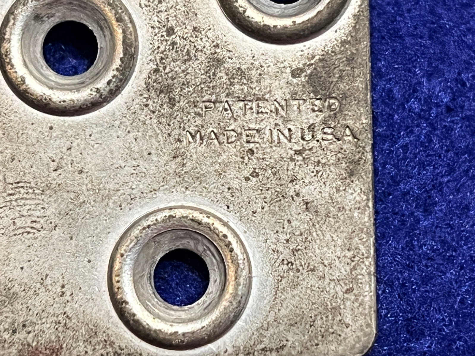 Master Bolt Padlock and Hinge Door Gate