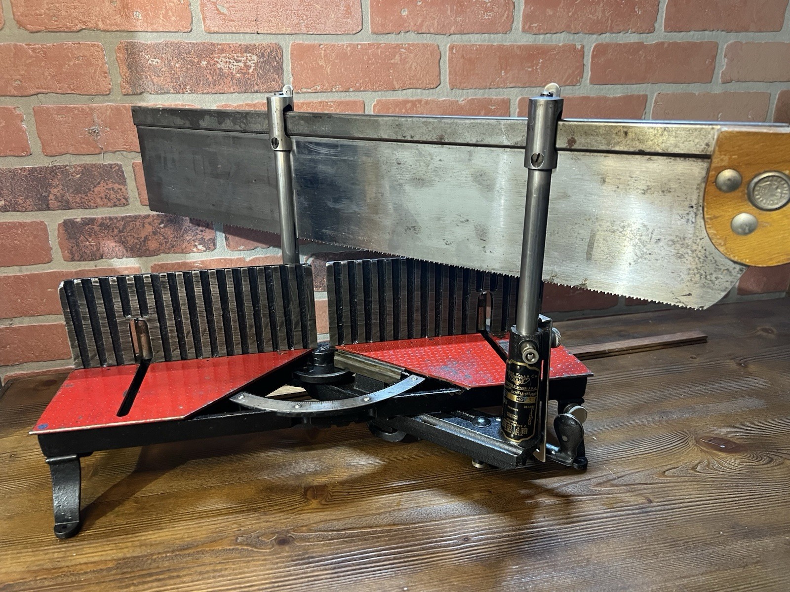 Early Langdon Acme Millers Falls Mitre Saw Box Size 2 No. 73A w/ Disston Backsaw