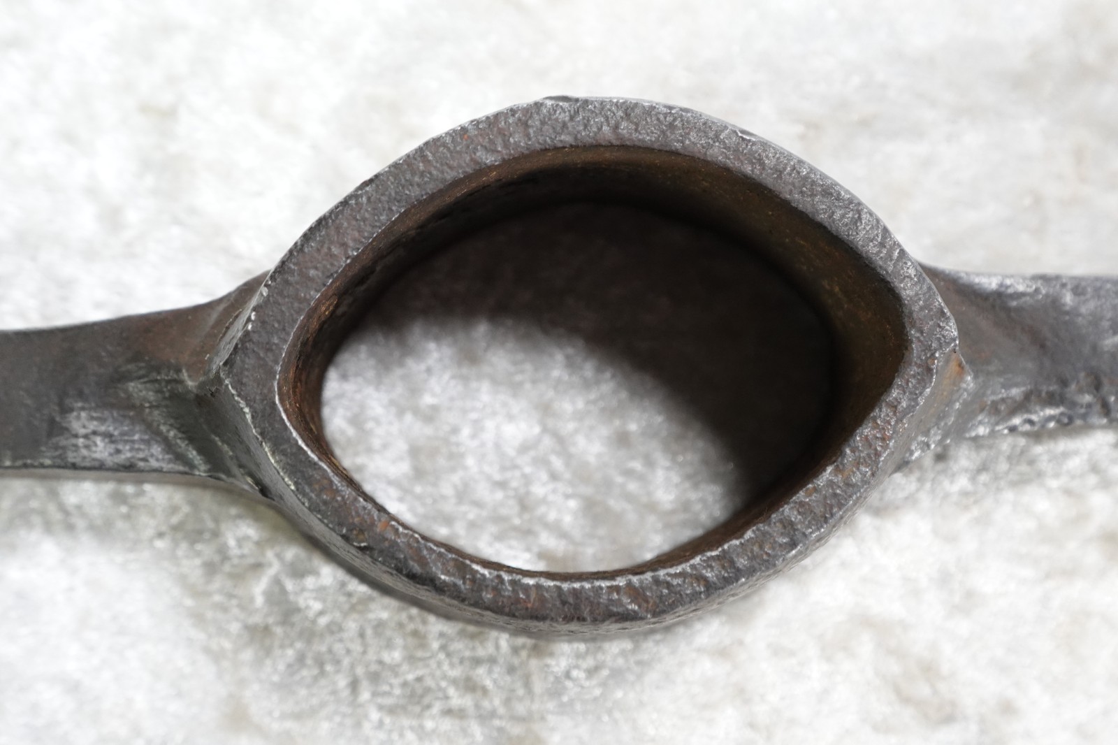 Vintage 18″ WARREN Dirt Pick Axe No. 5 Head Only 4.26 Lbs
