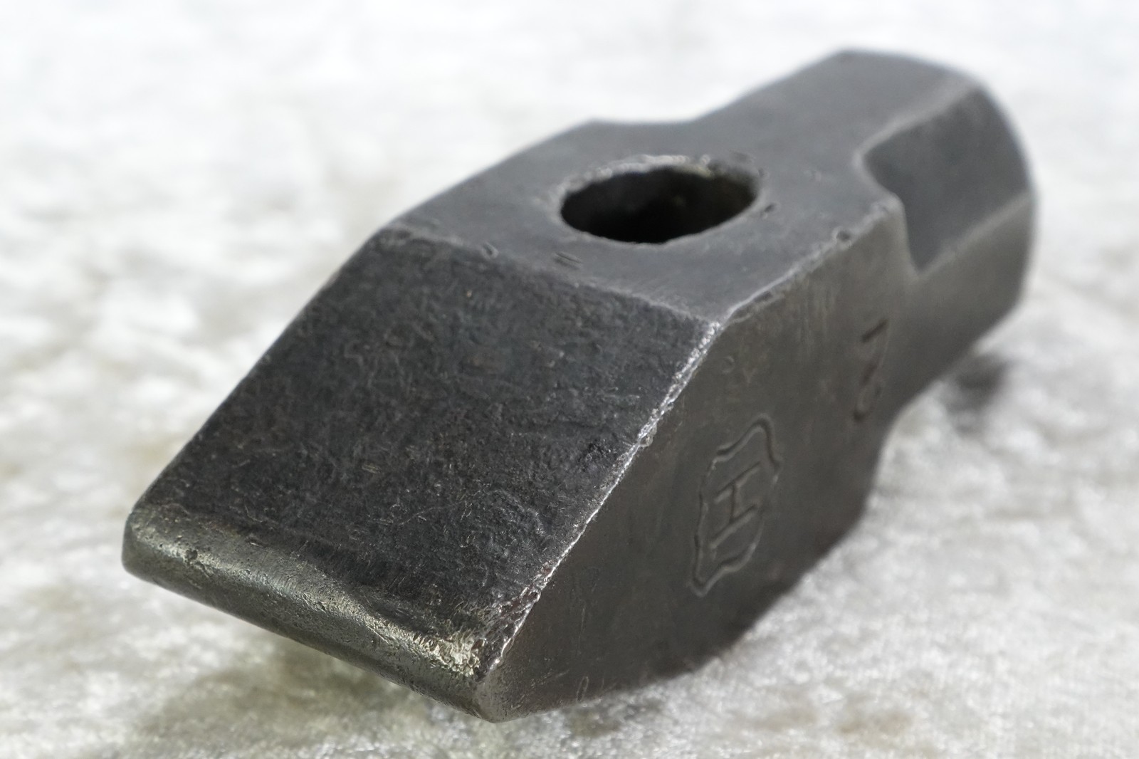 Vintage Blacksmith’s Cross Peen Hammer Head Marked ‘H’ & Shield Hubbard 2.19 Lbs