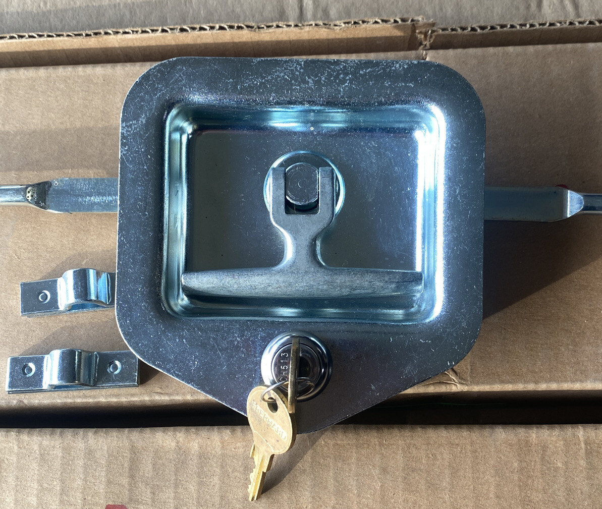 Eberhard Folding T handle Round Rod 2 Point Dead Bolt Lock with key kit Zinc