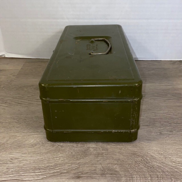 VTG Climax Metal Push Button Tackle Tool Box Green Hamilton Metal Products Ohio