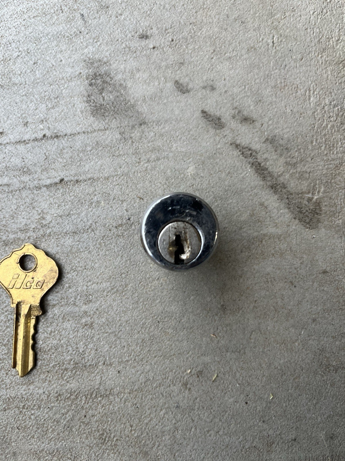 Rare Antique Peanut Cylinder (mini Mortise) With 1 Key