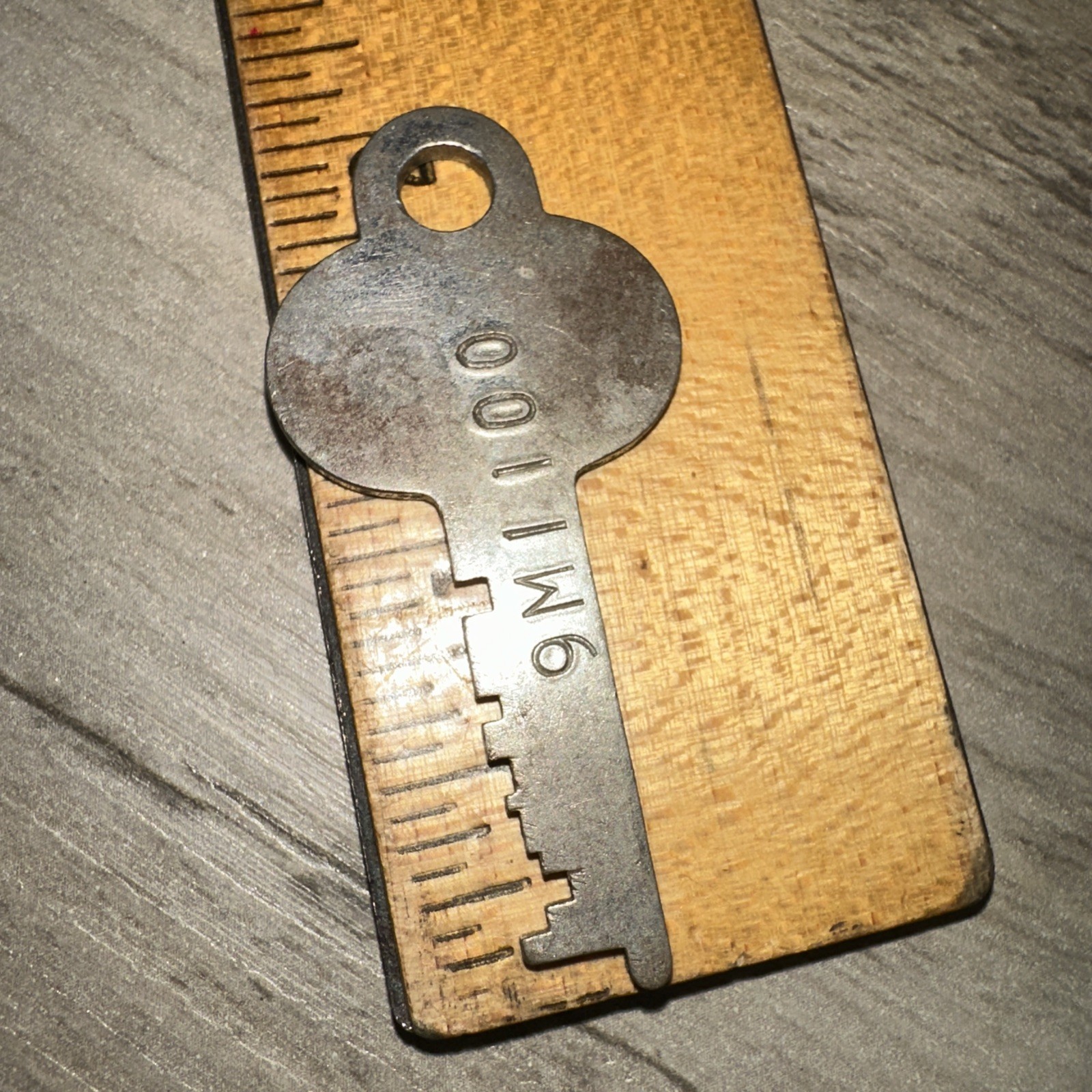 Antique Yale & Towne Flat Skeleton Key #9M1100 Lyon