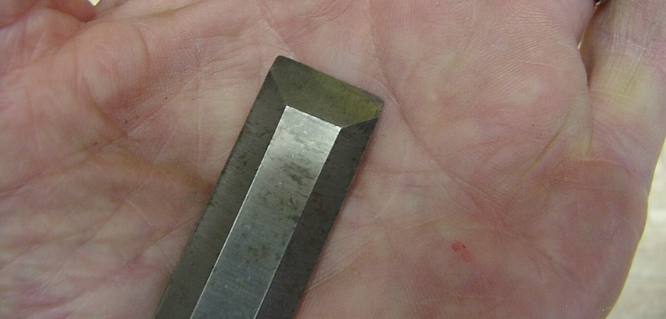 3 Vntg Bevel Edge Tang Chisels,Incl. 3/4″ & 1/2″ Sears & 3/4″ Stanley Handyman