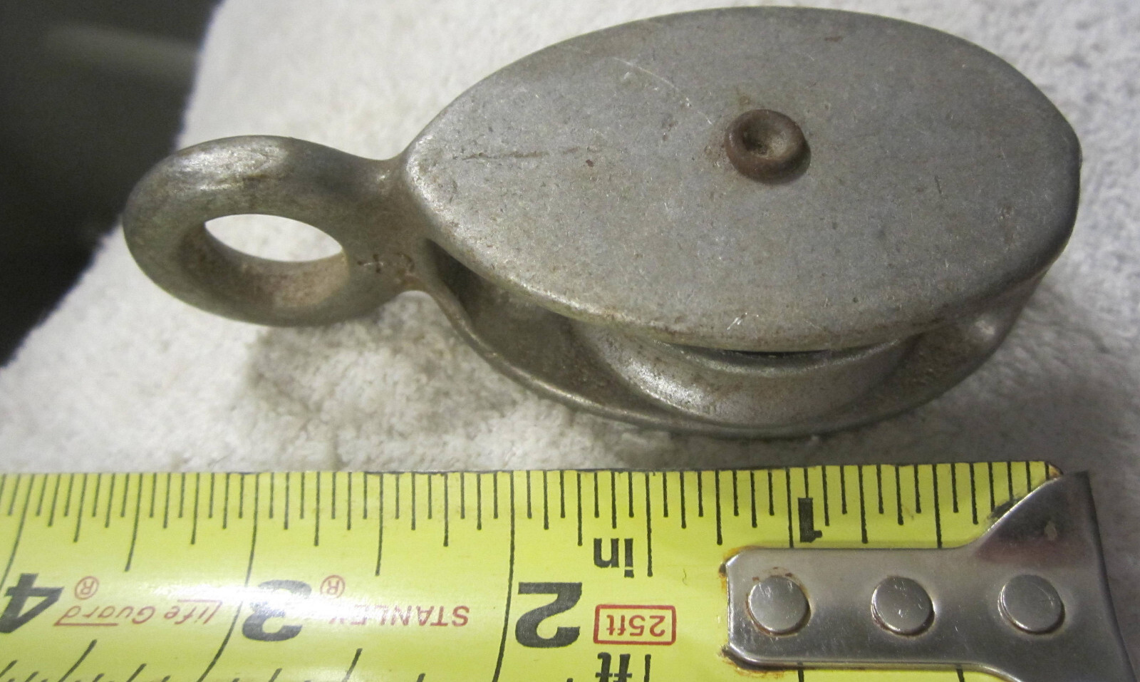 1 anchor mark Pulley Block , 1/2″ Fixed Eye, 3/8 Rope notch, aluminum VTG boat