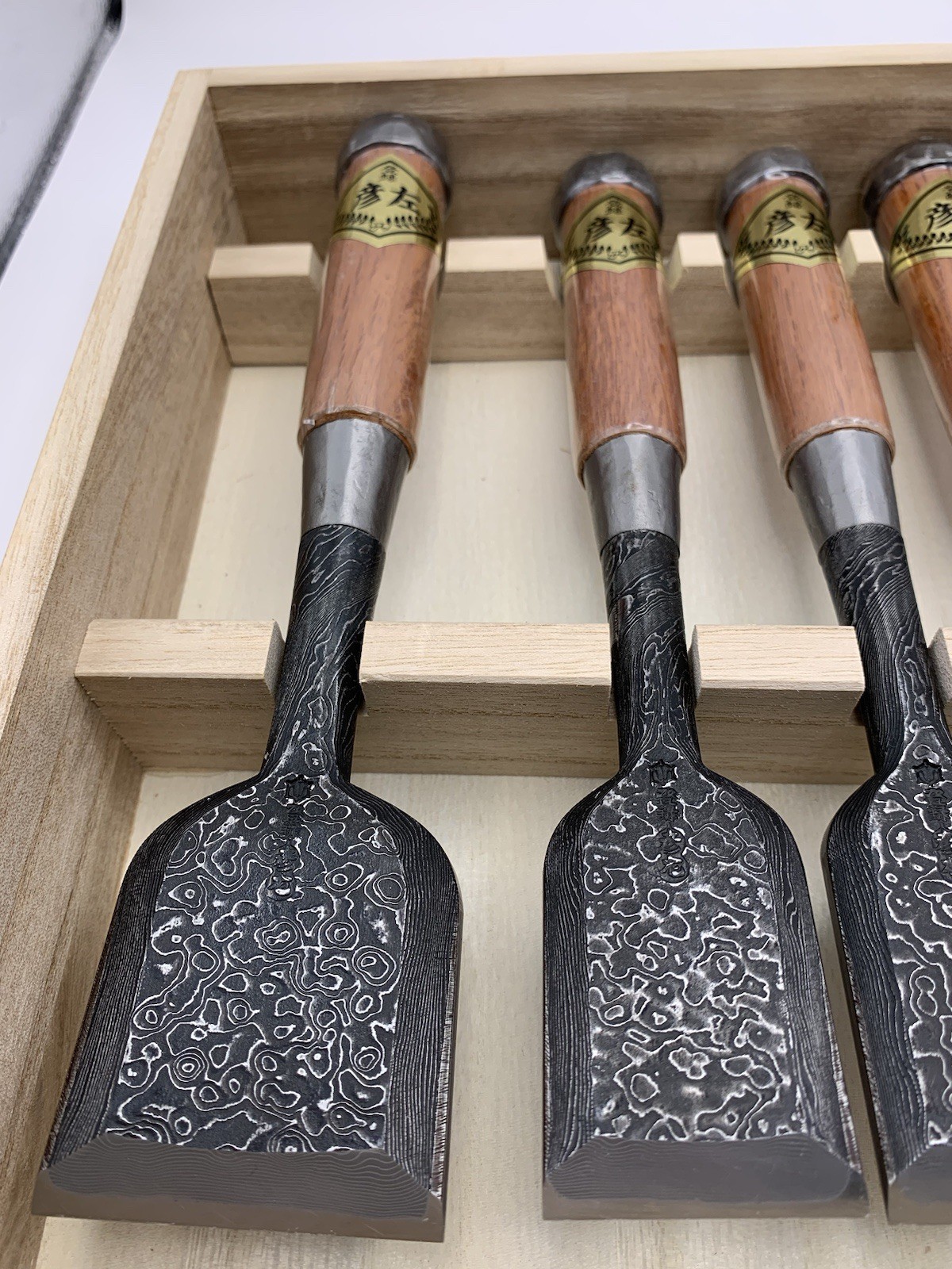 Tasai Mokume Oire Nomi Bench Chisel Set Of 10 – Boxed – Unused Japanese Tools