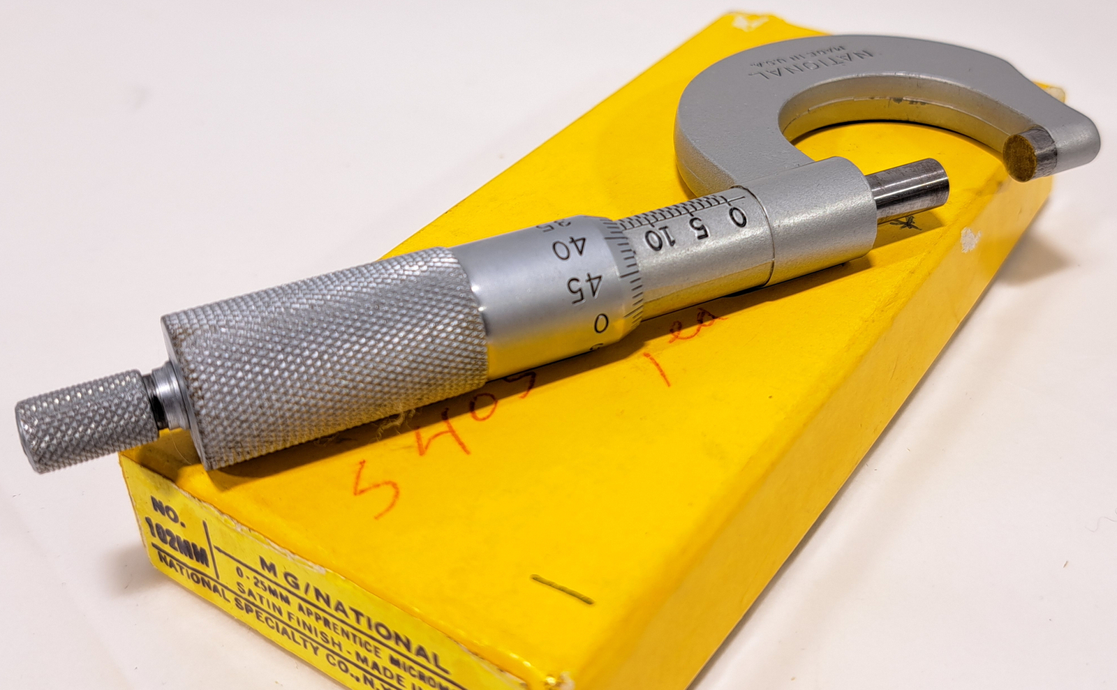 VTG MG National Apprentice MICROMETER 0- 25mm with Original Box & Directions USA