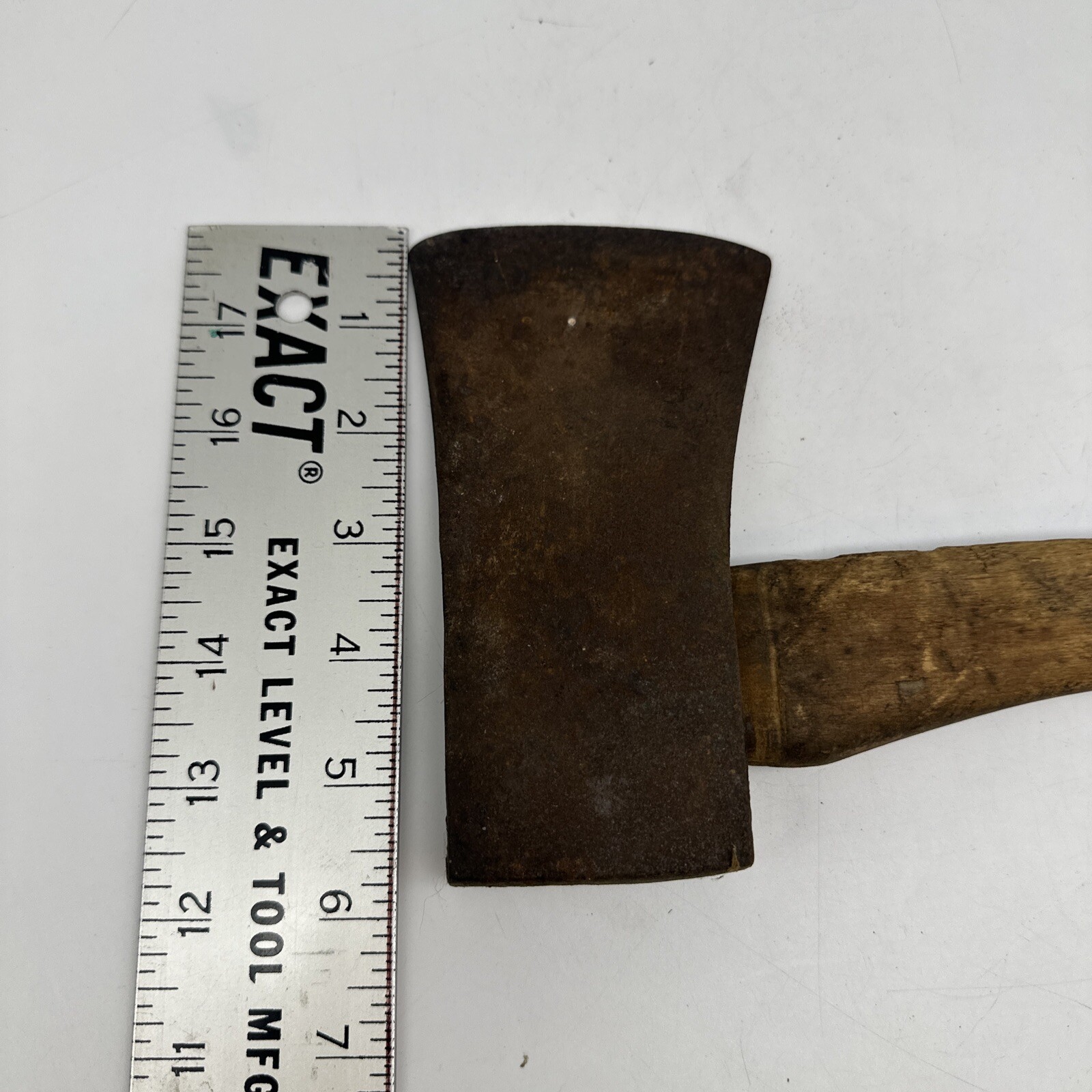 Real! Vintage Hults Bruk SA-8 Agdor Hatchet Axe Sweden 1-1/2 1.5 Unrestored