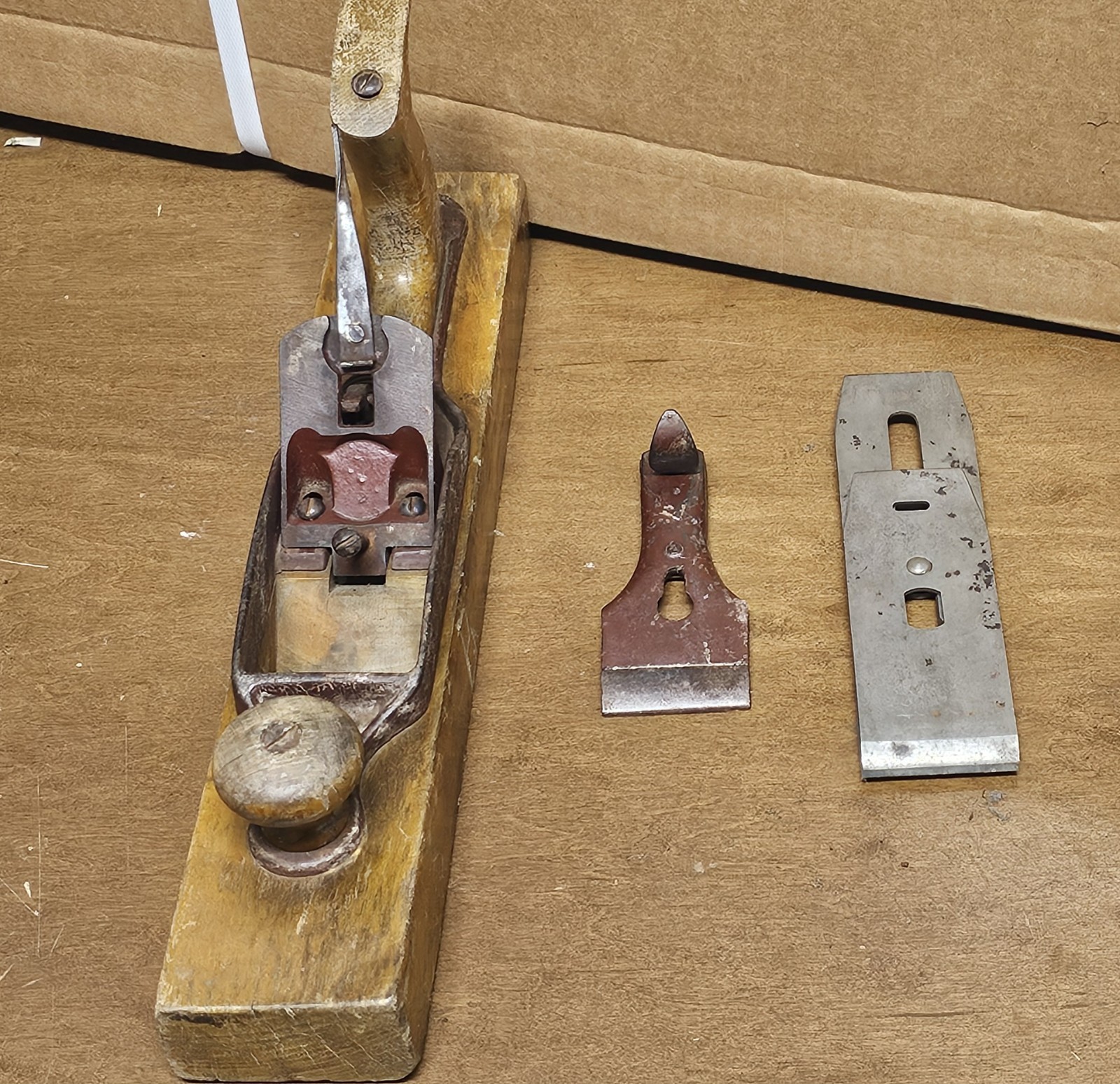 Ohio Tool Co No 26 Plane W/Rare Maroon Japanning Thistle Brand Auburn NY
