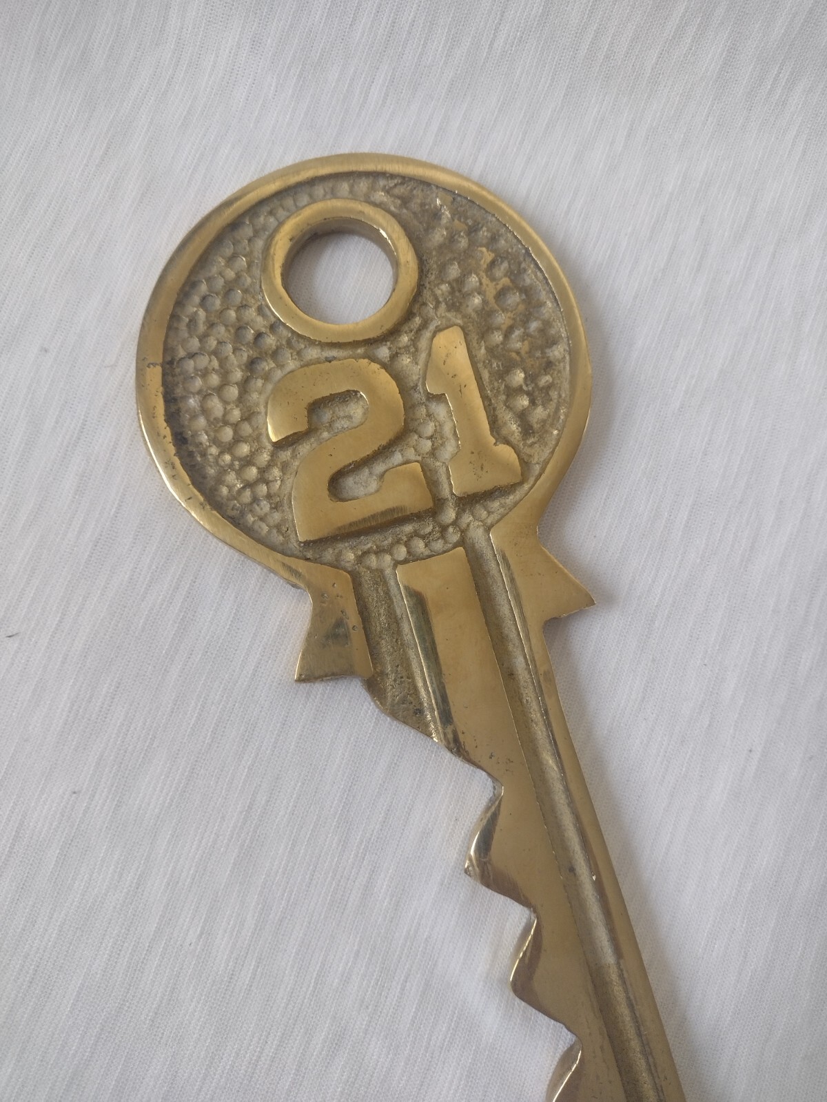 Key Design 21 Door Number Souvenir Large 24cm Heavy Solid Brass 367gm Antique