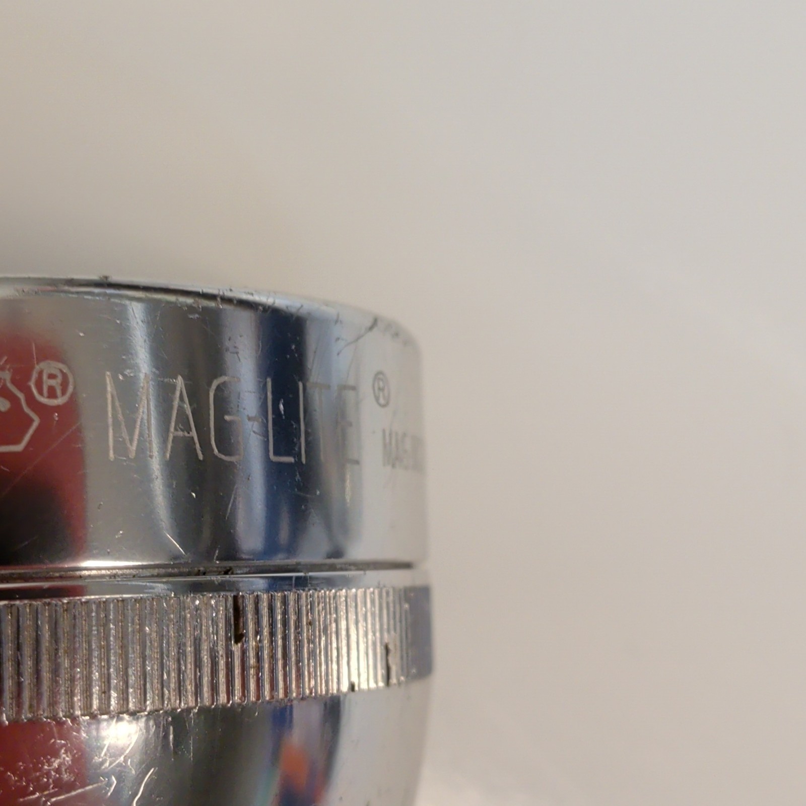 9in Mag-Lite Chrome Flashlight Mag Instrument Ontario CA USA Halogen C Battery