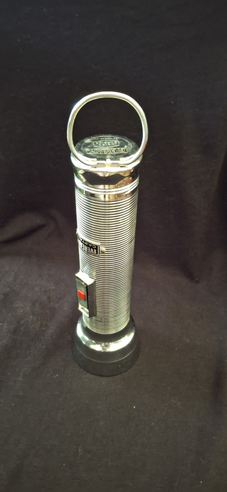 Vintage EVEREADY Captain Flashlight, chrome w/ Ring. 7 1/2 in slide tested/works