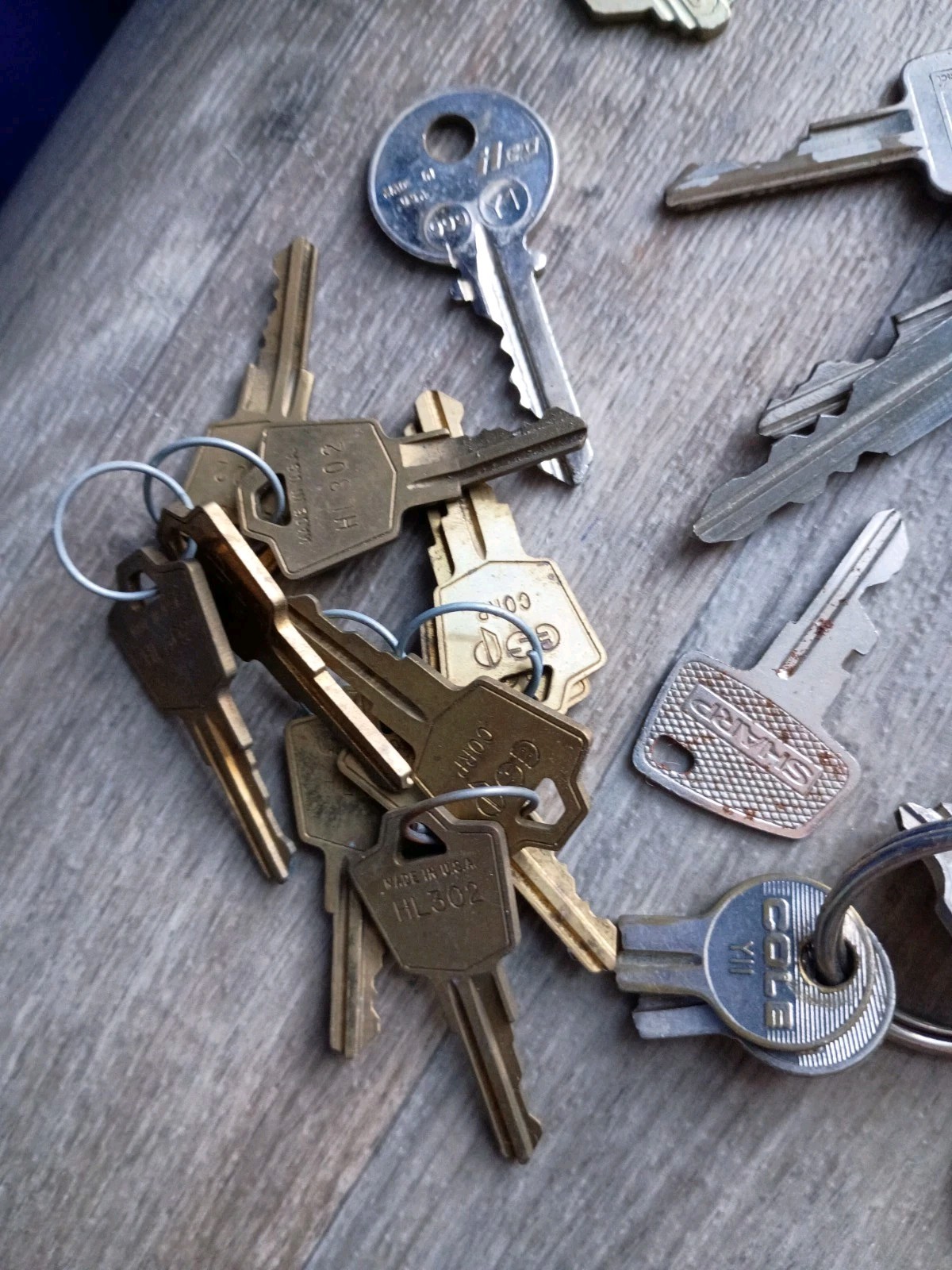 Vintage Key Lot GM Toyota VW Keychain Specialty Keys Volkswagen