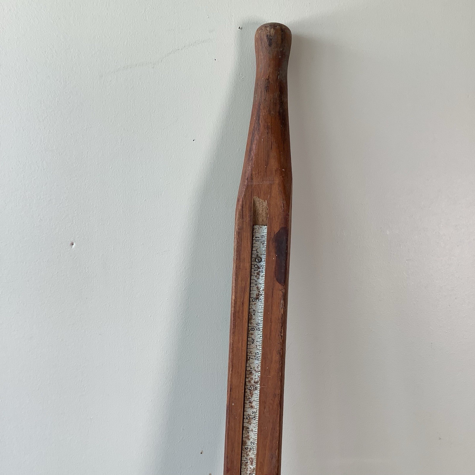 Antique Double Sided Wooden 5ft. Measuring Stick Rule w/ Built-in Level