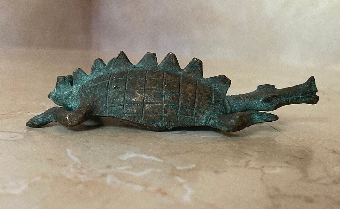 RARE! MUSEUM QUALITY ANTIQUE ASHANTI SOLID BRASS CROCODILE GOLDWEIGHT 3 1/2″