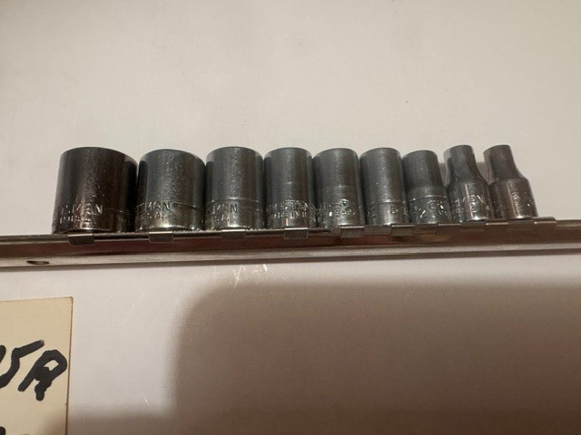 MADE USA VINTAGE CRAFTSMAN 17 PC ASSORTED 1/4″ DRIVE 6 POINT – VARIOUS SERIES