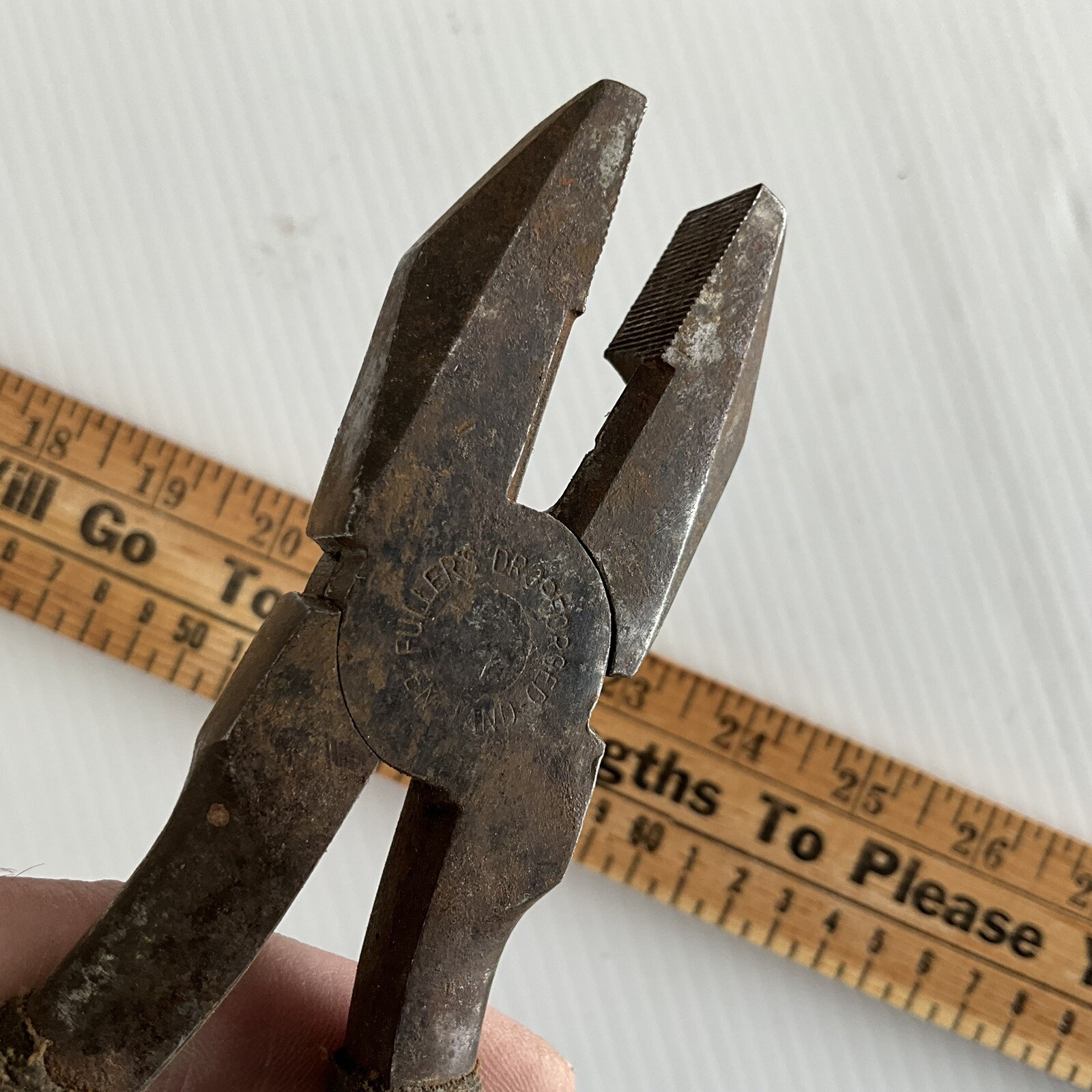 Vintage Fullers Lineman’s Pliers, Drop Forged Steel Hand Made in England