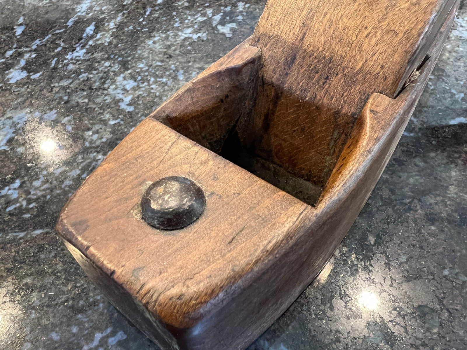 Antique Sargent & Co. Coffin-Shaped Wooden Smoothing Plane Warranted Cast Steel