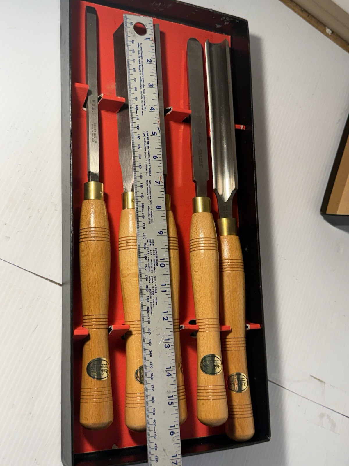 Ashley Isles Carving Tool Set -Hardwood Handled Lot Of 5.