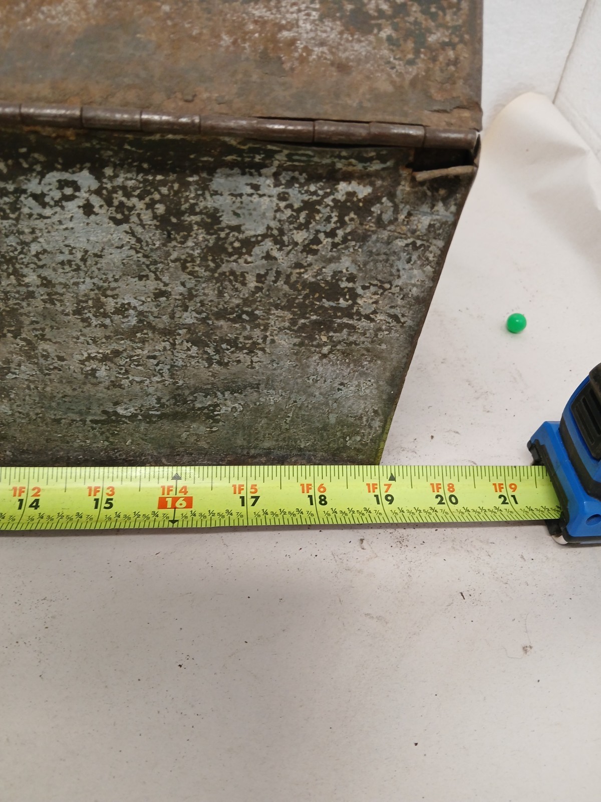 Vintage Metal Hip Roof Tool Box 19″ Green Rusty Industrial Garage Storage