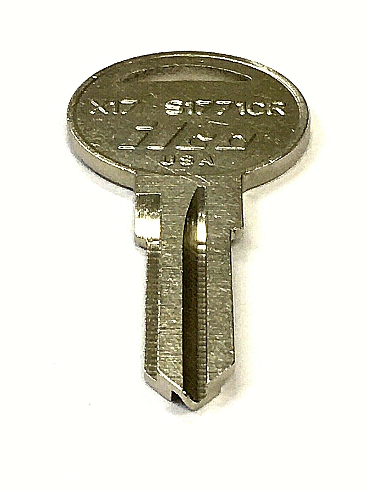1 Lock Focus S-Wing Various Automotive Ski Roof Racks X17 S1771CR Key Blank