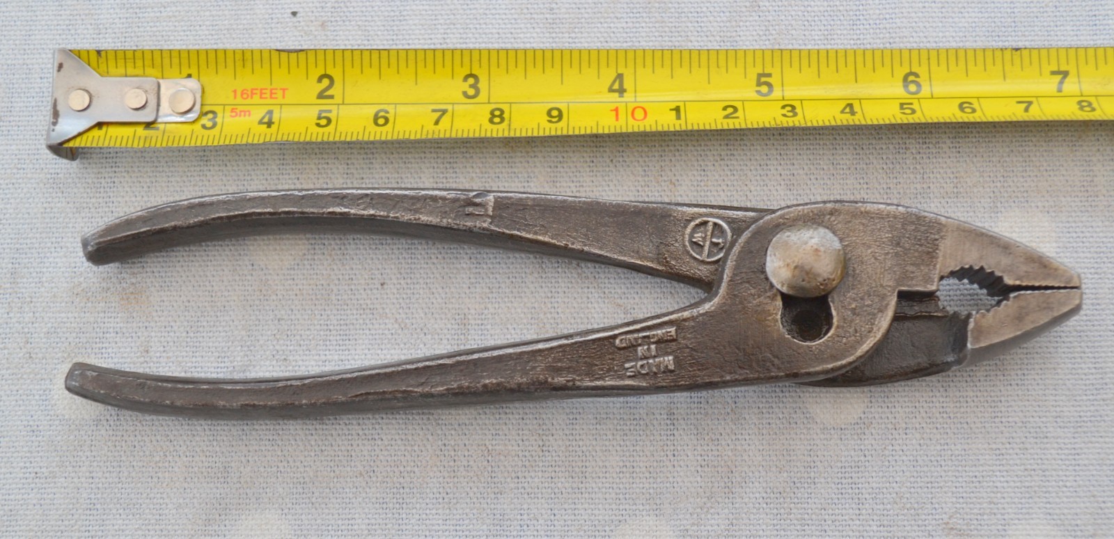 VINTAGE T.W. SLIP JOINT PLIERS – 6 1/2 INCHES