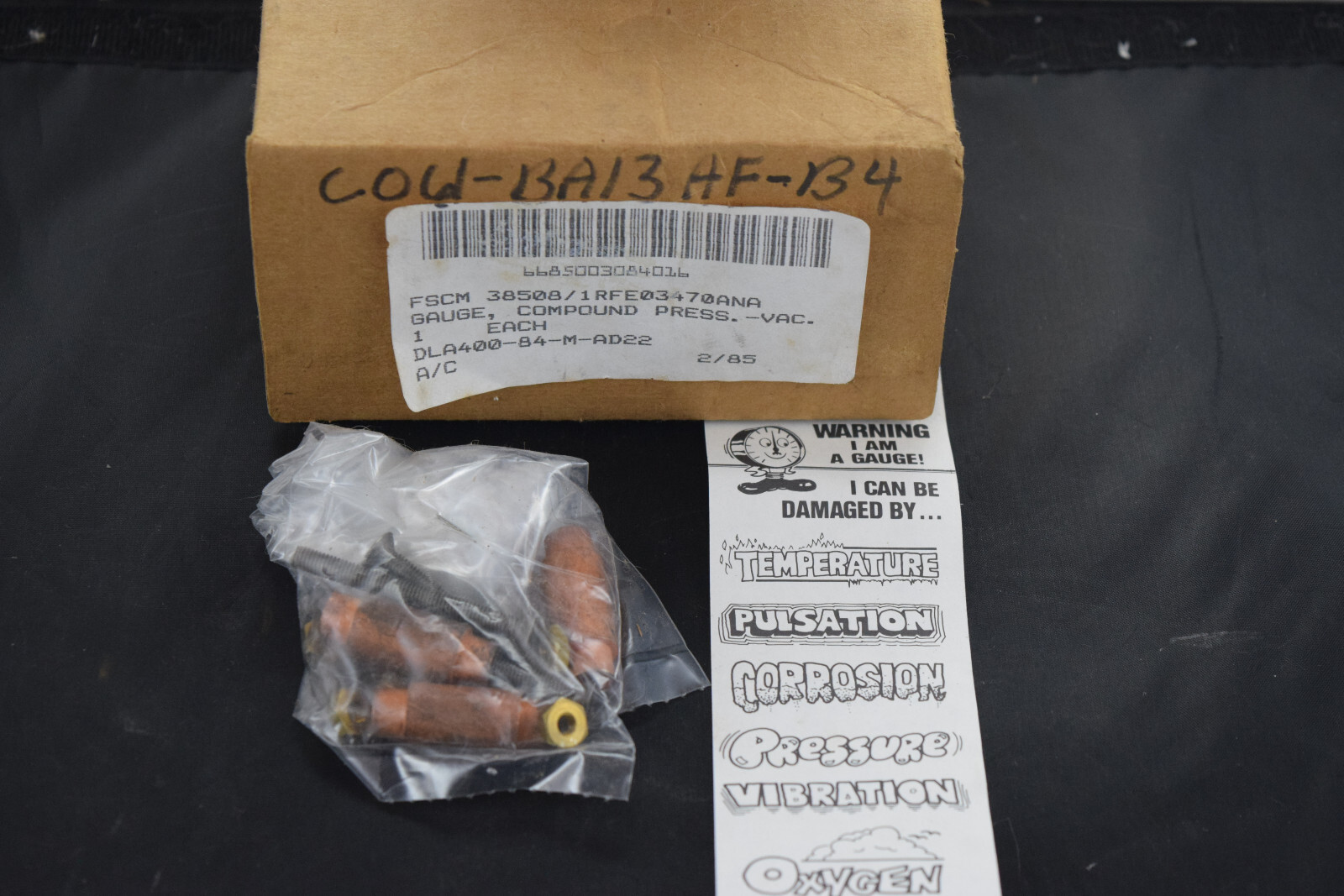 Original 1985 Marsh Instrument Compound Pressure-Vacuum Gauge DLA400-84-M-AD22