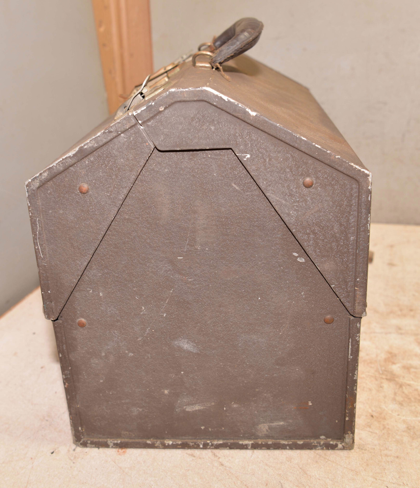 Kennedy 118-AL aluminum fishing tackle box machinist light weight chest vintage