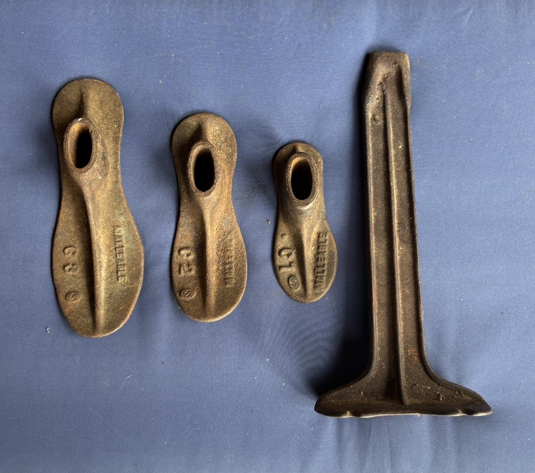 Vintage Malleable Cast Iron Cobbler 12” Shoe Repair Stand Child Size C1 C2 C3