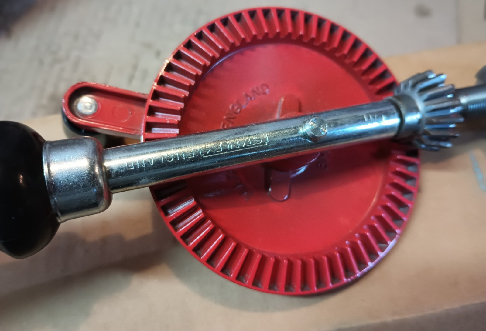 Vintage Stanley 03-105 single pinion eggbeater hand crank drill new old stock