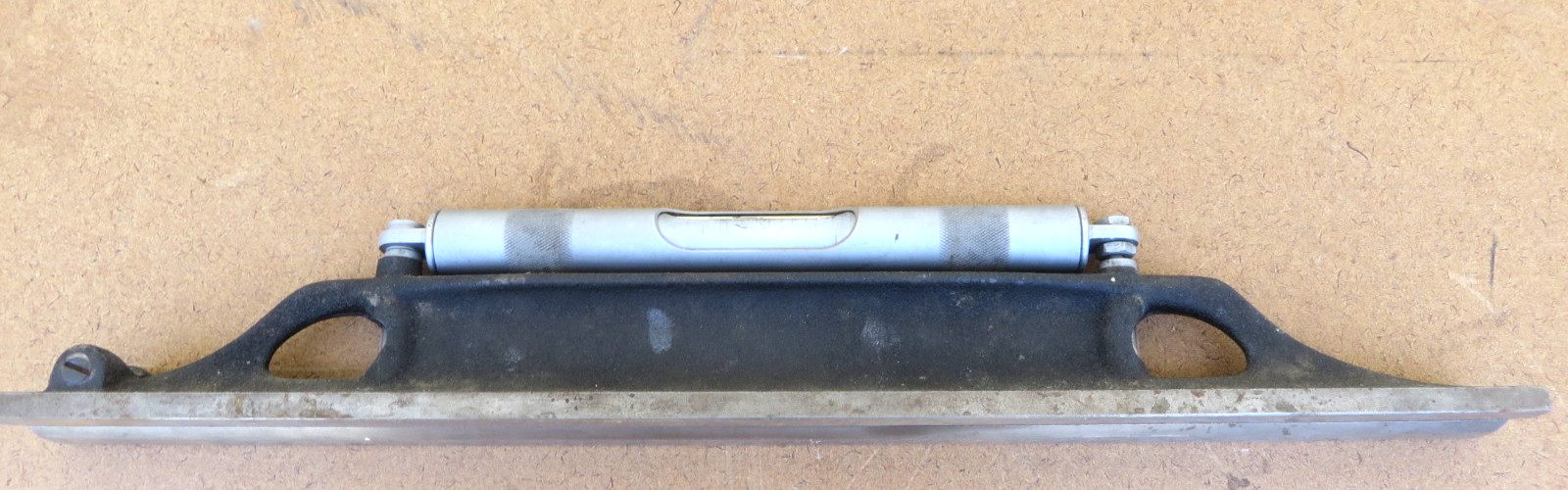 Lufkin No 58 Machinist Level- 18″