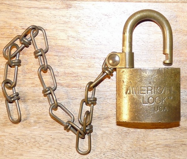 American Lock U.S. Military Brass Padlock Lock, Chain, NO key, LOCKSPORT