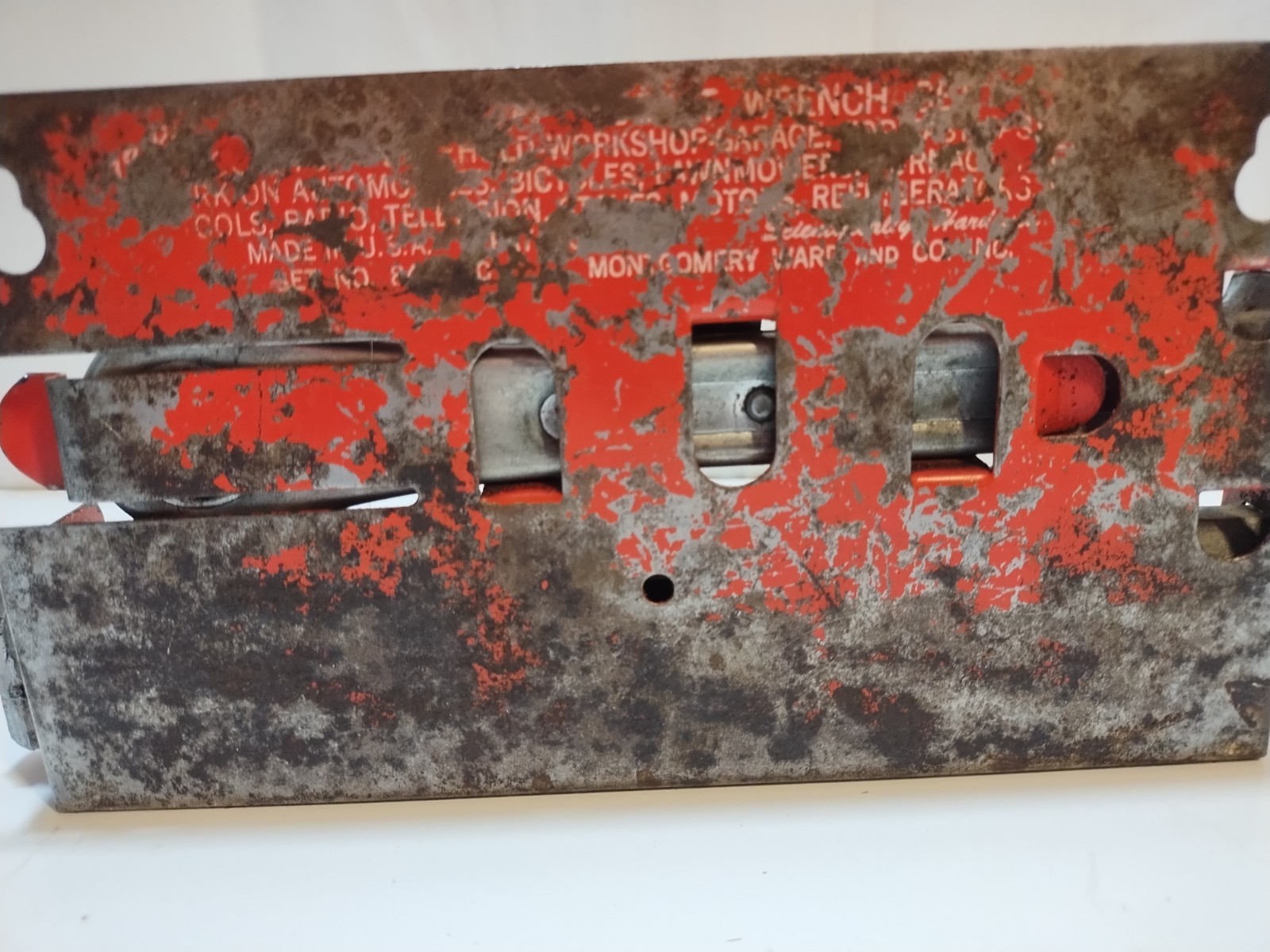 Vintage INDESTRO Red Wall Mount Case Chicago Made Tool Set 1/2”Sockets 4 Missing