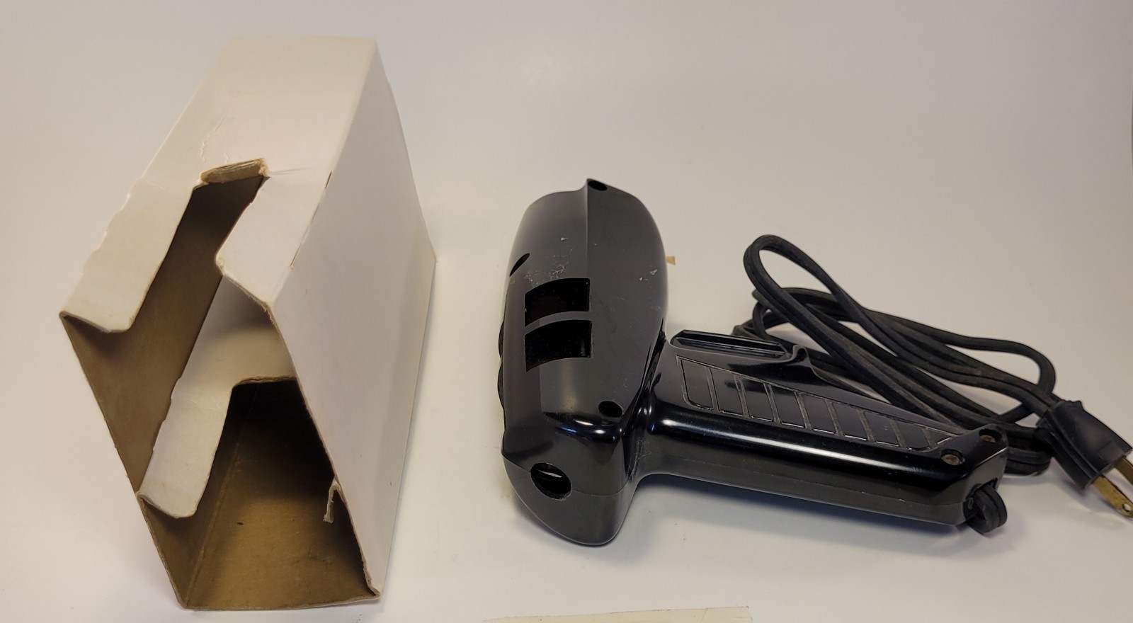 Vintage Montgomery Ward Electric Hot Melt Glue Gun w/Box – Made in USA