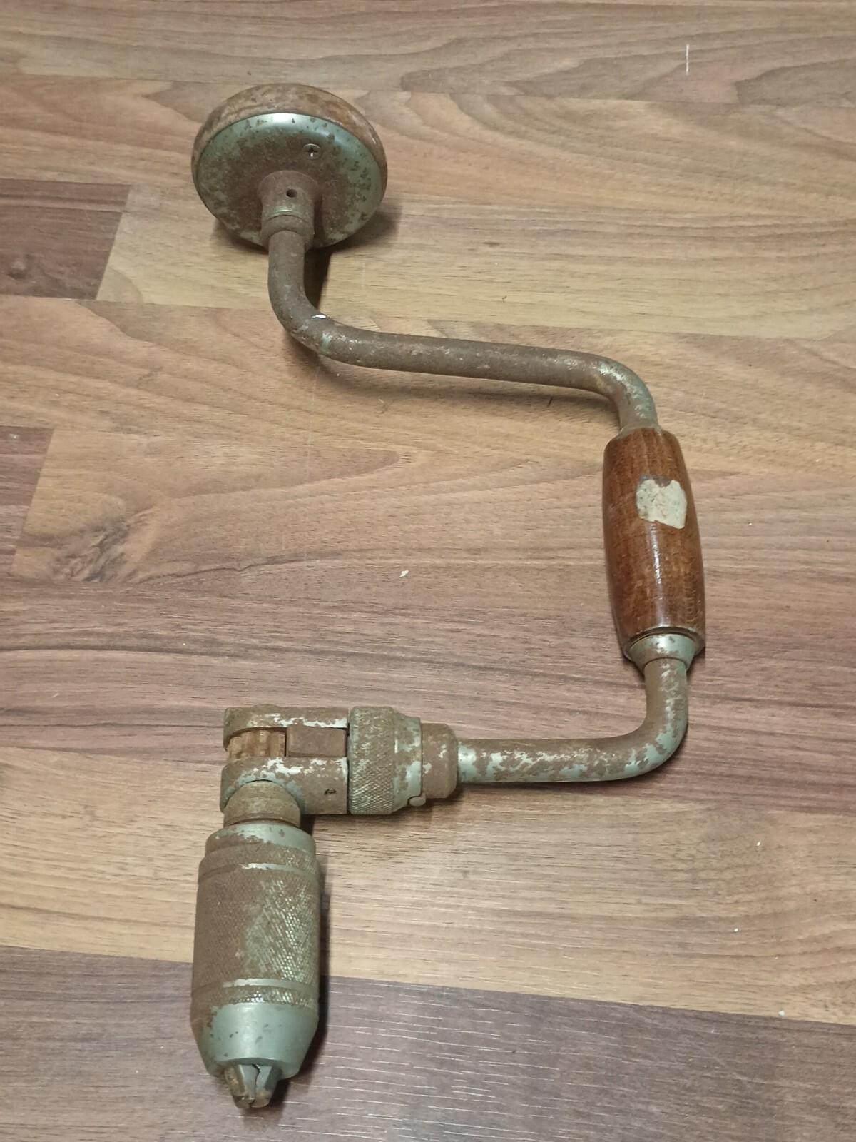 Stanley No. 965B & No. 945A 10 Inch Ratcheting Auger Bit Brace Hand Drill + Bits